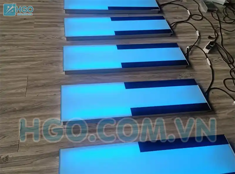 Máng trượt piano